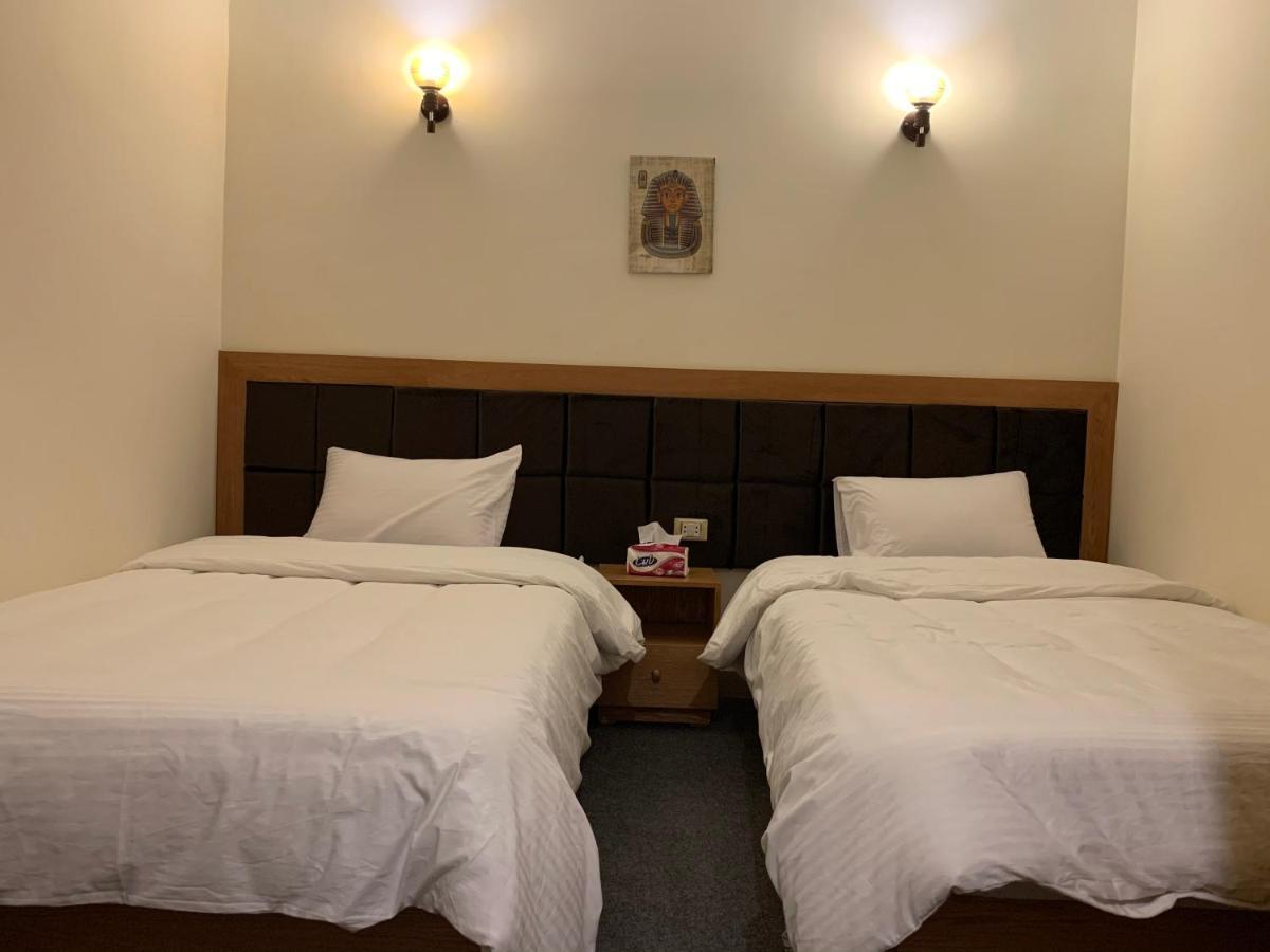 Kafret el-Gabal Draz Pyramids View Bed & Breakfast المظهر الخارجي الصورة